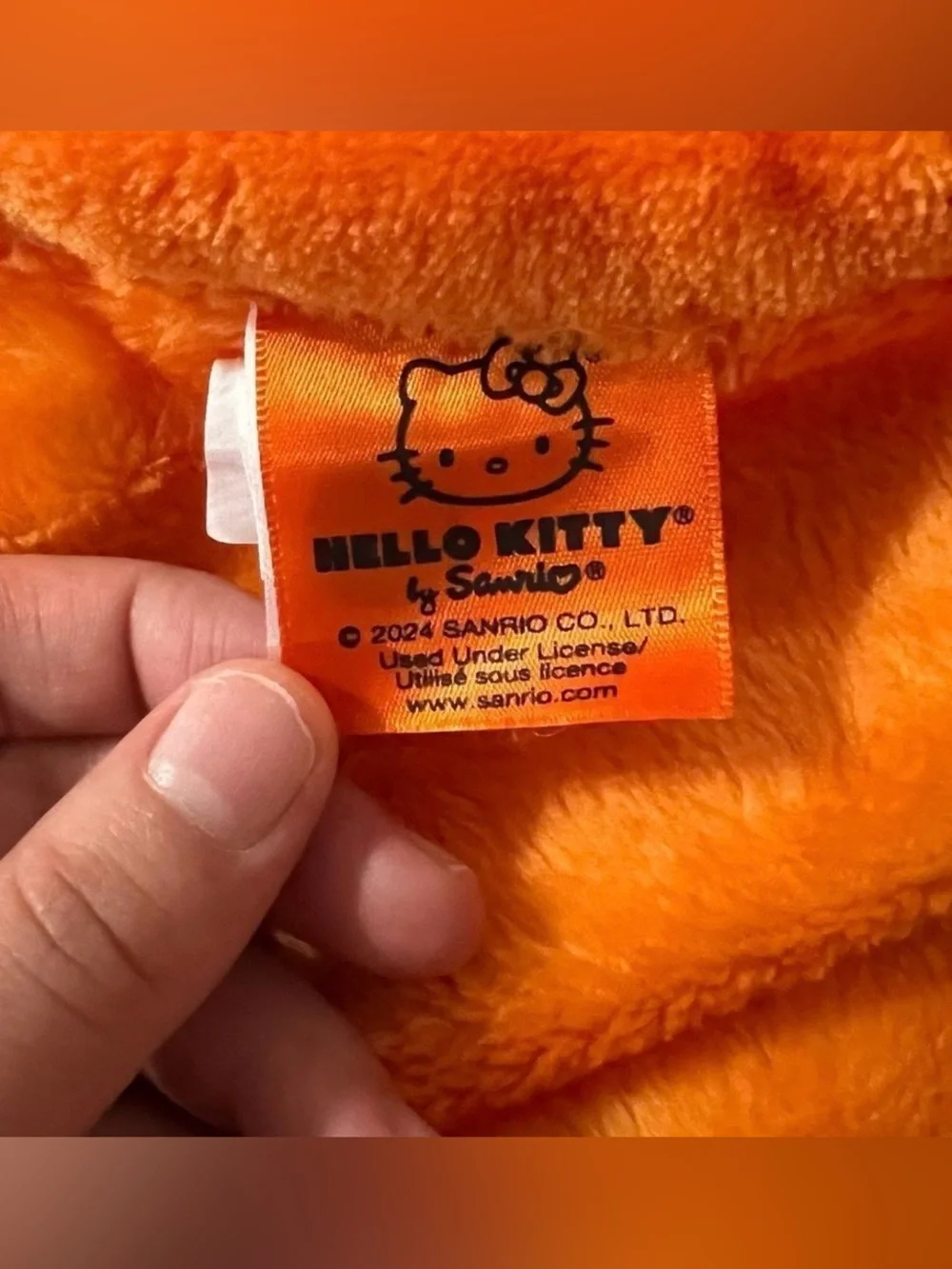 Hello Kitty Orange Halloween Blanket